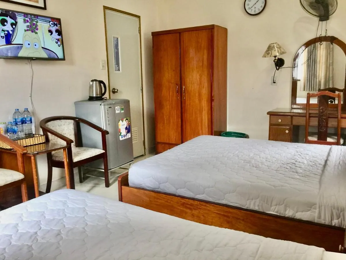 Vuon Tao Dan Hotel - 220 D. Nguyen Thi Minh Khai, Quan 3 - By Bay Luxury Ho Chi Minh City