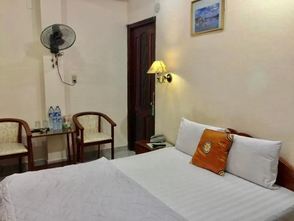 Apartment Vuon Tao Dan Hotel - 220 D. Nguyen Thi Minh Khai, Quan 3 - By Bay Luxury Ho Chi Minh City